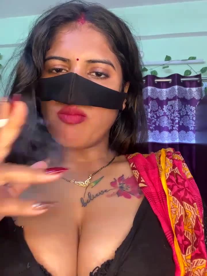 V-Hot-Sweti